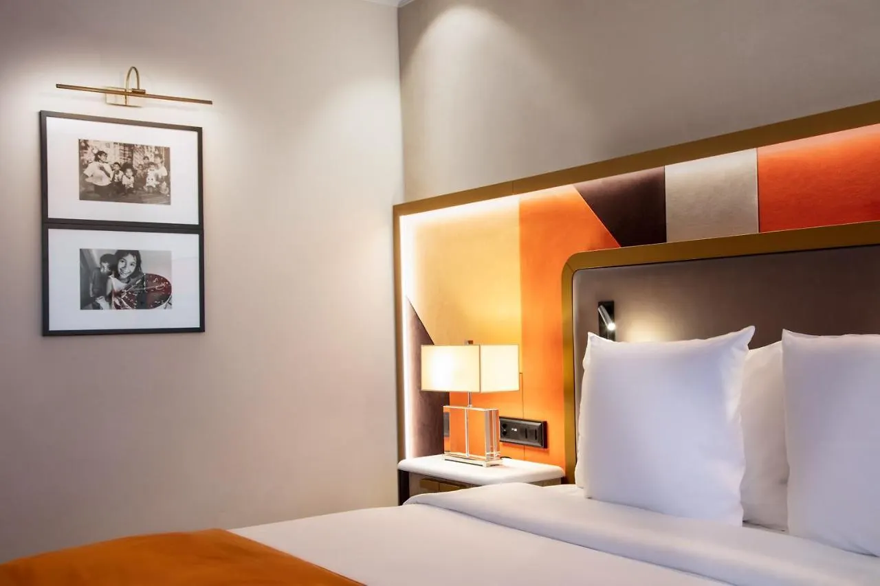 Hotel Bristol Geneva 4*,