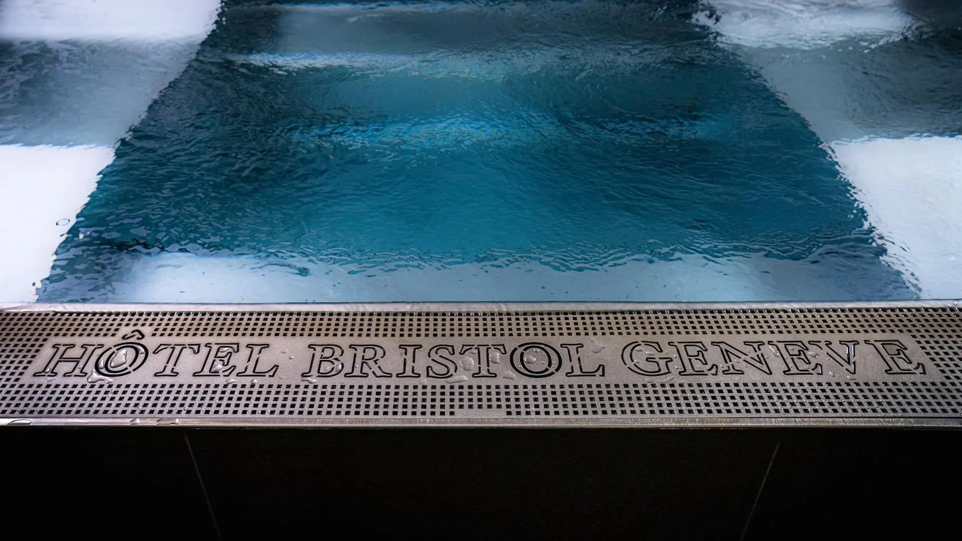 Hotel Bristol Geneva 4*,