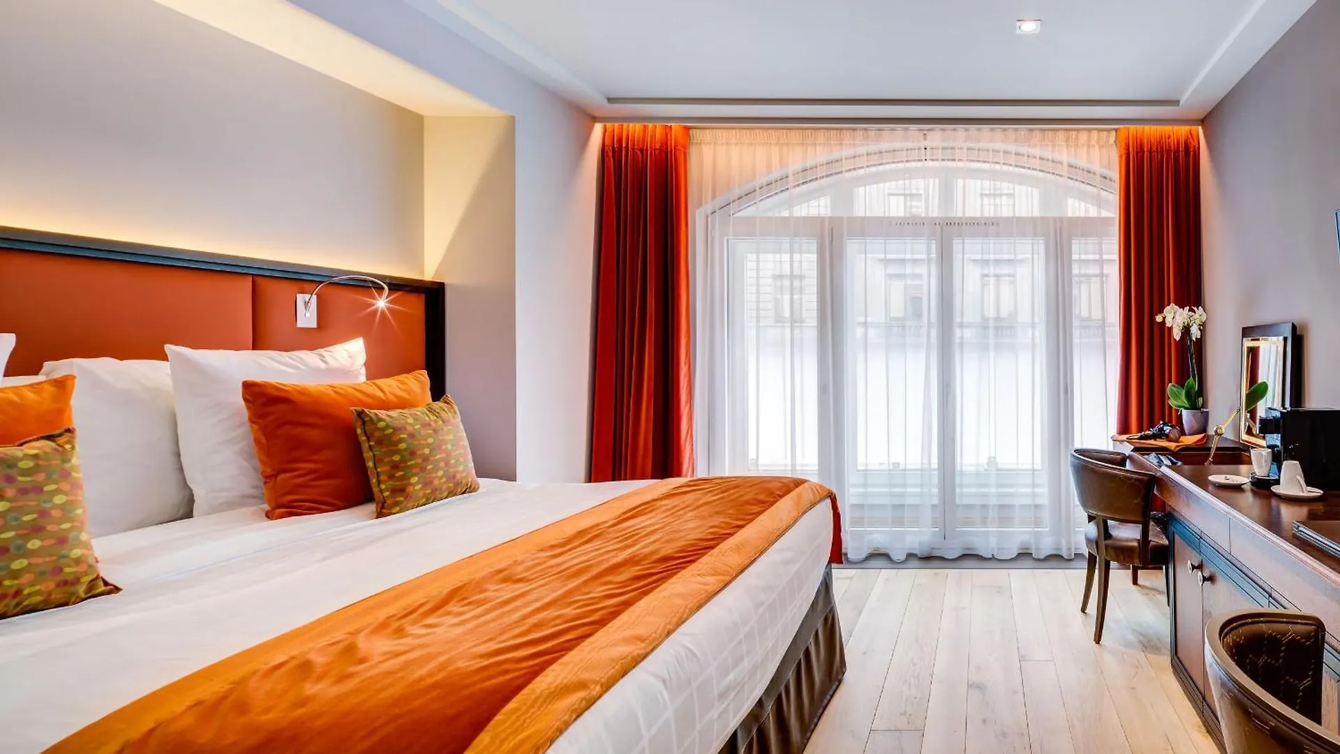 ****  Hotel Bristol Geneva Switzerland