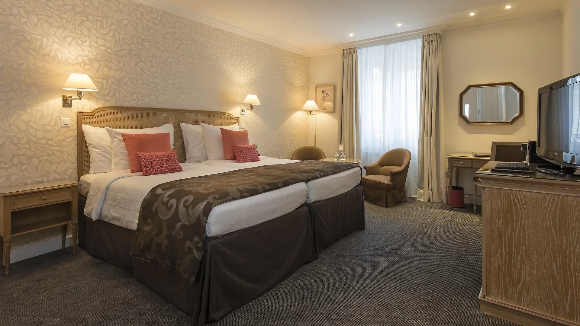 ****  Hotel Bristol Genf Svájc