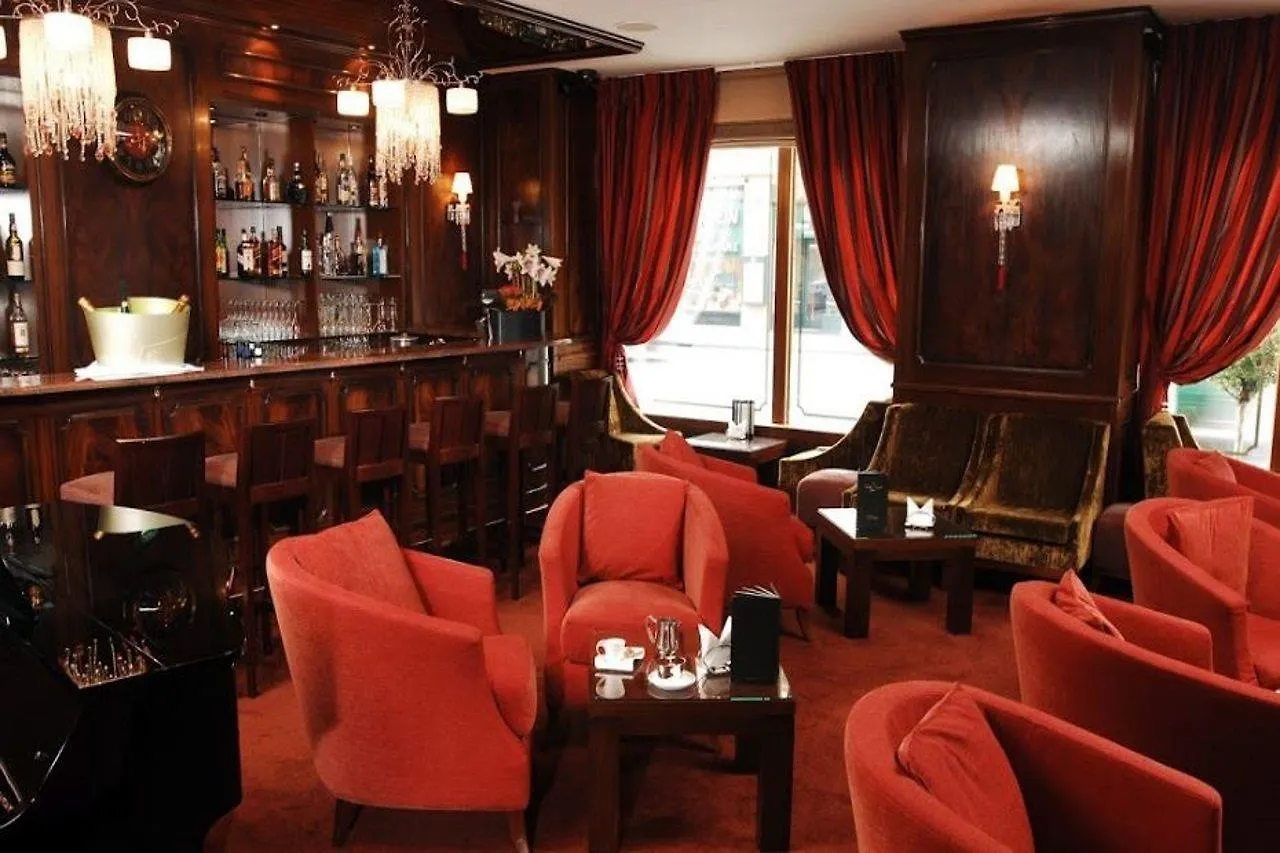Hotel Bristol Женева 4*,